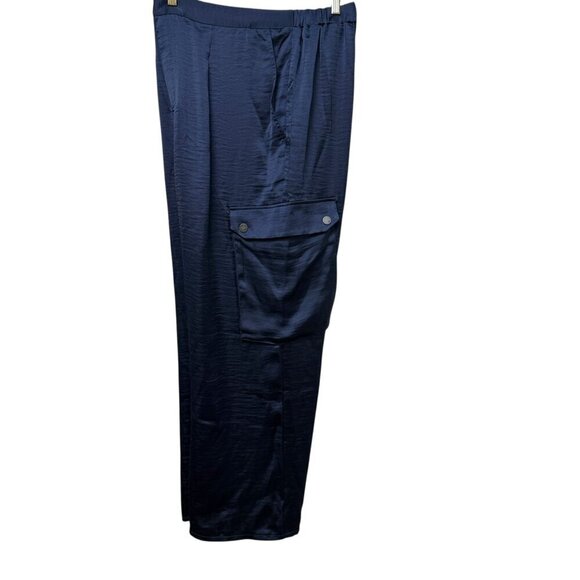 DG2 Diane Gilman Satin Cargo Pants Plus Size 18W Blue Straight Leg NWT - Picture 3 of 12